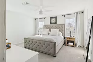 525 W 30th St, Houston, TX 77018 - Photo 13