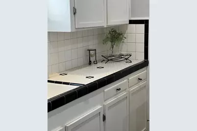 614 13th Street, Galveston, TX 77550 - Photo 3