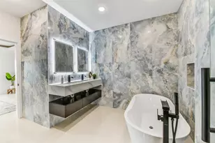 9208 W Bay Rd, Galveston, TX 77554 - Photo 29