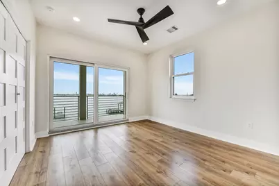 9208 W Bay Road, Galveston, TX 77554 - Photo 39