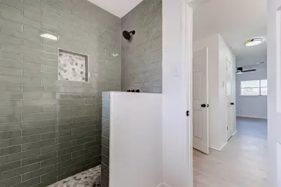 2135 Casa Rio Circle, Dickinson, TX 77539 - Photo 15