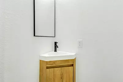 2135 Casa Rio Circle, Dickinson, TX 77539 - Photo 11