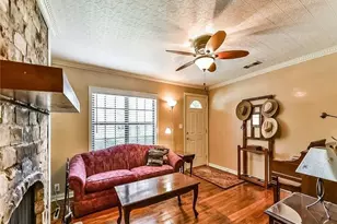 505 N Walnut Ave, Eagle Lake, TX 77434 - Photo 3