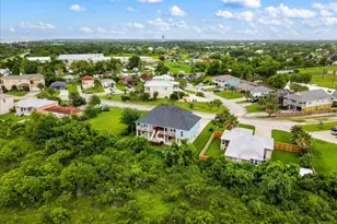 218 Debbie Ln, San Leon, TX 77539 - Photo 35
