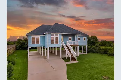 218 Debbie Lane, San Leon, TX 77539 - Photo 1