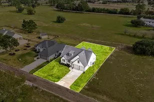 15388 Sandtrap Dr, Waller, TX 77484 - Photo 41