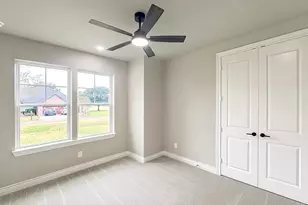 15388 Sandtrap Dr, Waller, TX 77484 - Photo 31