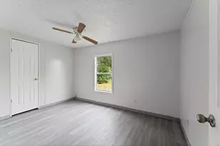 118 Canvasback N, Baytown, TX 77523 - Photo 17