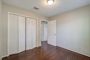 12500 Brookglade Cir, Houston, TX 77099 - Photo 29