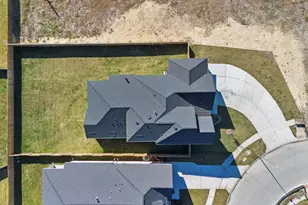 15031 Mission Ave, Mont Belvieu, TX 77523 - Photo 5