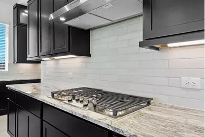 15031 Mission Avenue, Mont Belvieu, TX 77523 - Photo 19