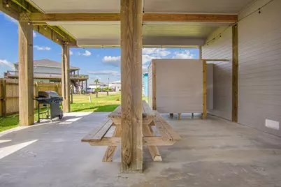 970 Surf, Crystal Beach, TX 77650 - Photo 25