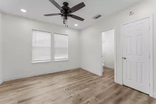 1435 N Durham Dr, Houston, TX 77008 - Photo 15