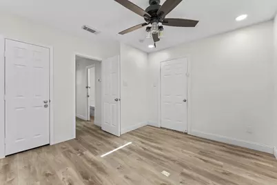 1435 N Durham Drive, Houston, TX 77008 - Photo 13