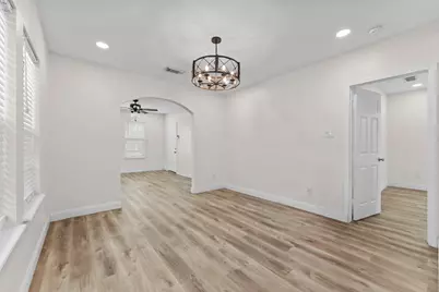1435 N Durham Drive, Houston, TX 77008 - Photo 5