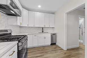 1435 N Durham Dr, Houston, TX 77008 - Photo 5