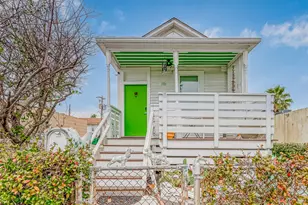 912 Broadway St, Galveston, TX 77550 - Photo 3