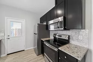 16684 E Ivanhoe, Montgomery, TX 77316 - Photo 11