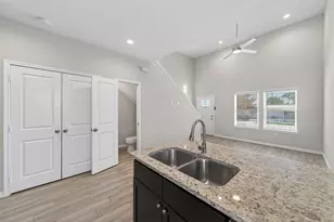 16684 E Ivanhoe, Montgomery, TX 77316 - Photo 13