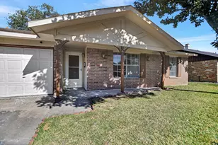 1505 New Orleans St, Deer Park, TX 77536 - Photo 1