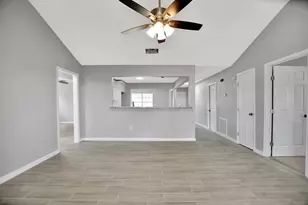 1505 New Orleans St, Deer Park, TX 77536 - Photo 21