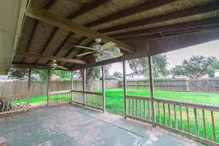 1505 New Orleans St, Deer Park, TX 77536 - Photo 31