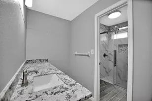 1505 New Orleans St, Deer Park, TX 77536 - Photo 27