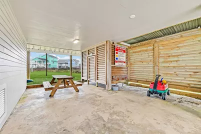 4227 Maison Rouge Court, Galveston, TX 77554 - Photo 35