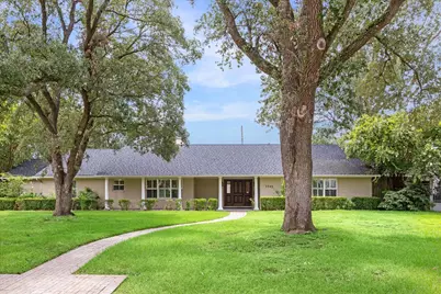 5505 Holly Springs Drive, Houston, TX 77056 - Photo 1