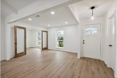 9719 Springmont Drive, Houston, TX 77080 - Photo 3