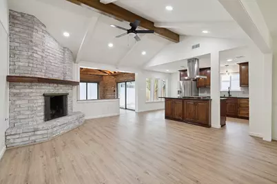 9719 Springmont Drive, Houston, TX 77080 - Photo 5