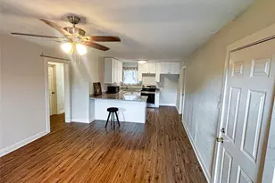 306 Azalea St, Lake Jackson, TX 77566 - Photo 1