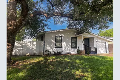 306 Azalea Street, Lake Jackson, TX 77566 - Photo 17