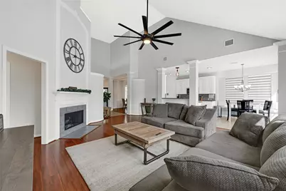 4420 Canonsburg, League City, TX 77573 - Photo 7
