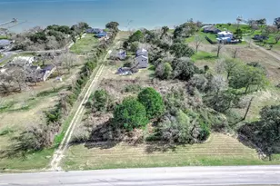 9898 Tri City Beach Rd, Baytown, TX 77523 - Photo 29
