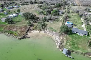 9898 Tri City Beach Rd, Baytown, TX 77523 - Photo 37