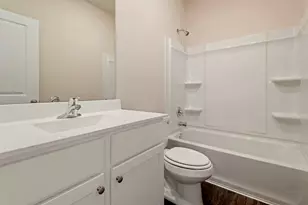 8302 Sunberry Shadow Dr, Houston, TX 77016 - Photo 5