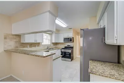 10618 Prospect Hill Drive, Houston, TX 77064 - Photo 15