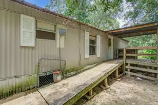 447 Co Rd 410, Dayton, TX 77535 - Photo 31