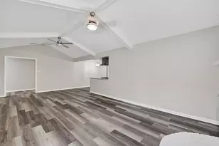 7626 Verdinell St, Baytown, TX 77521 - Photo 9