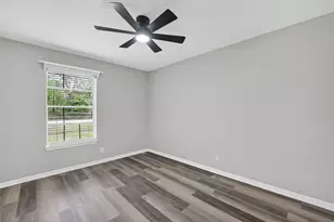 7626 Verdinell St, Baytown, TX 77521 - Photo 29