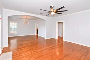 4705 Woodrow Ave, Galveston, TX 77551 - Photo 7