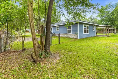 315 Roundabout Road, Huntsville, TX 77320 - Photo 21