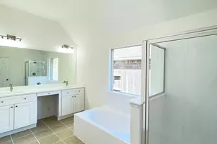 7510 Golden Thistle Ln, Cypress, TX 77433 - Photo 3