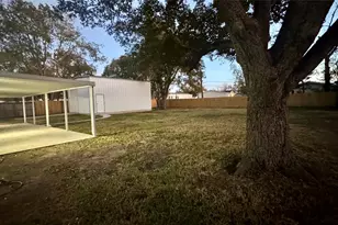 202 Massey Tompkins Rd, Baytown, TX 77521 - Photo 17