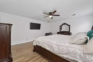 9931 Chimney Swift Ln, Conroe, TX 77385 - Photo 41