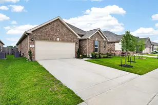 12818 Mossy Knl Dr, Houston, TX 77044 - Photo 3