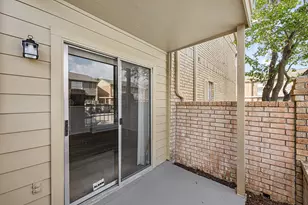 1515 Sandy Springs Rd, Houston, TX 77042 - Photo 17