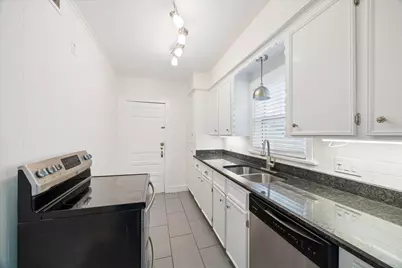 1937 W McKinney Street #1939, Houston, TX 77019 - Photo 7