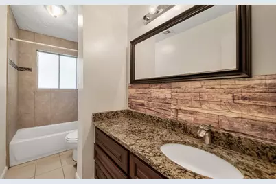 2012 Sandy Knoll Drive, Missouri City, TX 77489 - Photo 17